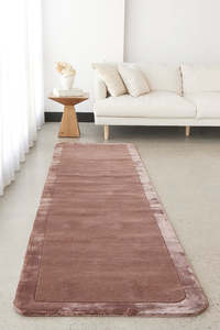 Hand-Tufted NZ Wool & Viscose Grape Runner Rug