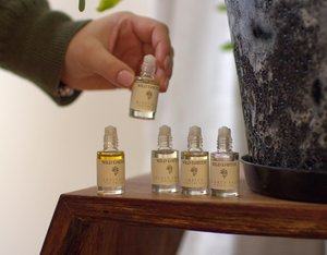 Products: Wildearth Perfume-Perfume Oil 6ml