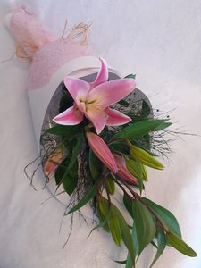 Products: Simply Seasonal Bouquet - Albany Florist