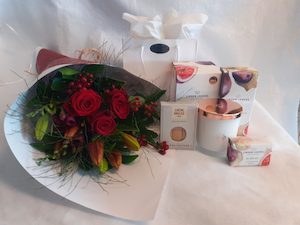 Romance - Albany Florist