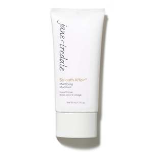 Smooth Affair® Mattifying Face Primer