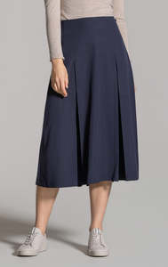 PERFORMANCE TWILL BOX PLEAT SKIRT