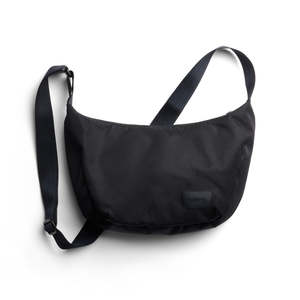 Accessories: BELLROY - LANEWAY CRESCENT BAG 2.5L