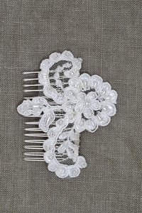 Products: Isabella Hair Comb - Alena Hume