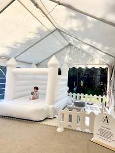 Bouncy Castle: Mini White Castle