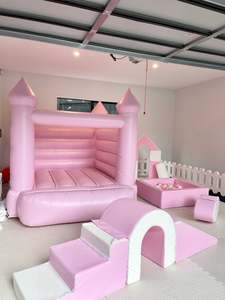 Bouncy Castle: Pink mini Castle
