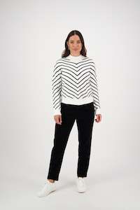 Vassalli Cream/Black Angled Detail Knit Sweater