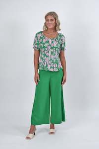 Knewe Aw23: Knewe Lane Romance Round Neck Short Sleeve Top