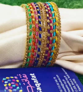 Jewellery: Colorful Bangles