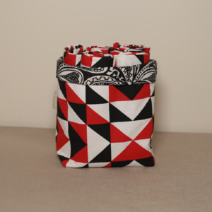 Fabric pot - Tukutuku