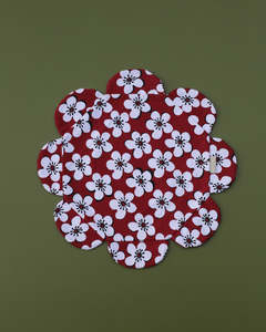 Manuka flower placemat