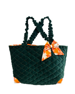 The Quilted Weekend Bag || Green Velvet