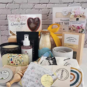 Pre Curated: Baby & Mama Lux Box