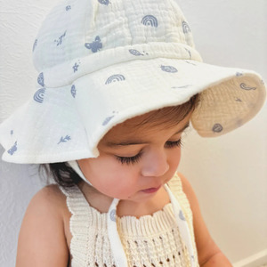 Individual: Over the Dandelions organic Muslin Sun Hat