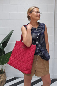 Bags: Taylor Tote Bag - Raspberry