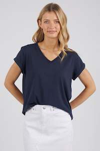 Manly Vee T-Shirt - Navy