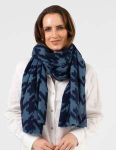Stella And Gemma: Scarves - Deep Blue Houndstooth
