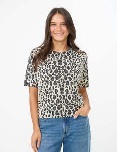 Stella And Gemma: Grace Knit Top - Leopard