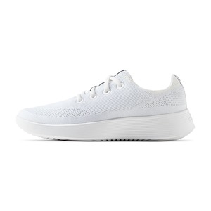 White Sneakers Womens: Women's Tree Runner Go