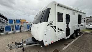 Vehicles For Sale 1: 2018 Jayco SIlverline