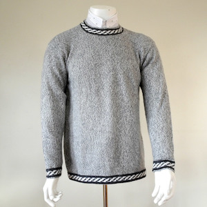 Simple Men’s Jumper Alpaca SuriBol