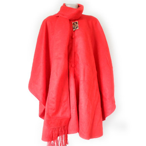 Products: Knee Length Cape Alpaca SuriBol