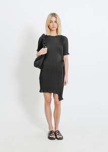 New Arrivals: CHARLOTTE PLEAT DRESS / BLACK
