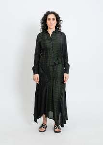 Skirts: RAVEN SKIRT / BLACK-GREEN