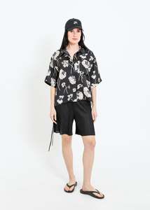 Shirts: LOVE SHIRT / FRAGILE BLOOMS - BLACK-CREAM