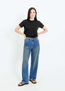 Jeans: CHARLEY JEAN / MEDIUM INDIGO