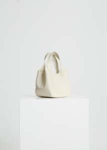 Accessories Bags Bags By Colour Black Bag: ALFIE BUCKET BAG / PEARL