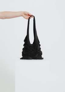 BLOOM TOTE / BLACK