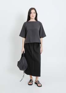 Sale Tops: DAISY TEE / BLACK