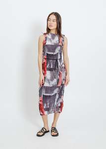 REAH PLEAT DRESS / PIECES