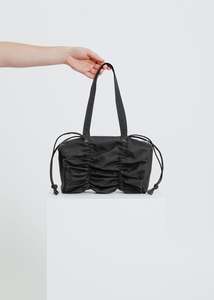 SISTER GATHER BAG / BLACK
