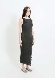 Sale Dresses: WILLOW PLEAT DRESS / BLACK