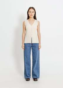 Tops Tops By Colour Black Tops: LEONIE PLEAT VEST / CREAM