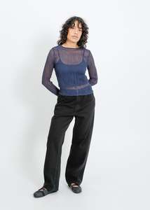 Shaun Pleat Top / Navy