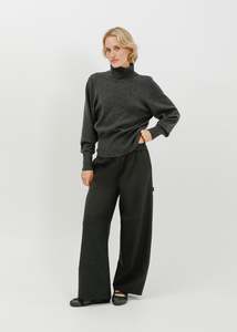 New Arrivals: Dolly Pant / Black