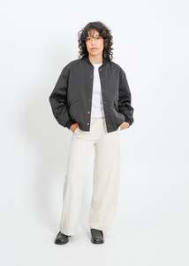 Denver Bomber / Black
