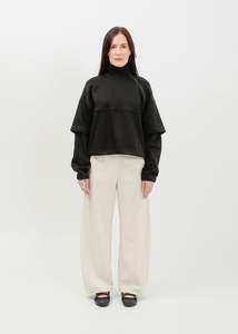 New Arrivals: Carmine Sweat / Black