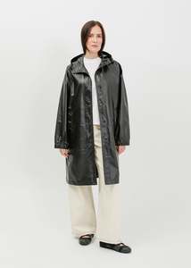 Wilson Raincoat / Black