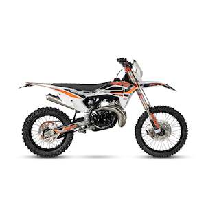 Dirt Bike: KAYO KT250 Pro 2T