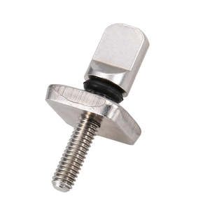 Tool-Free Single Fin Screw