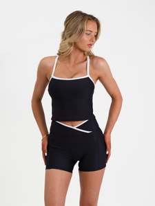 Bottoms 1: Vy - Invisible Scrunch Shorts