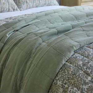 Bedspreads Quilts Comforters: Freya Quilt: Sage - Large