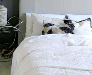 Devon White Bedspread Set - Queen