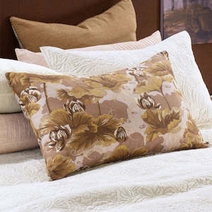 Pillowcases: Waterlily Clay Pillowcase in Pair