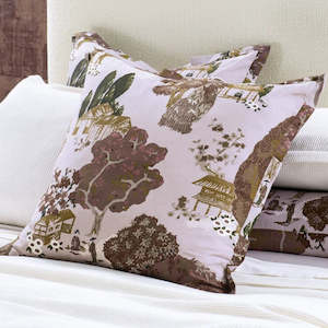 Eurocases: Yuttari Quartz Eurocase in Pair