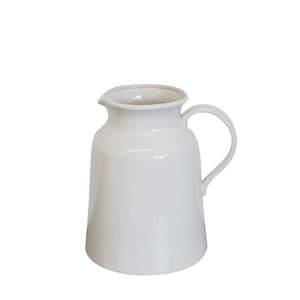 Jugs Pitchers: Grande Jug